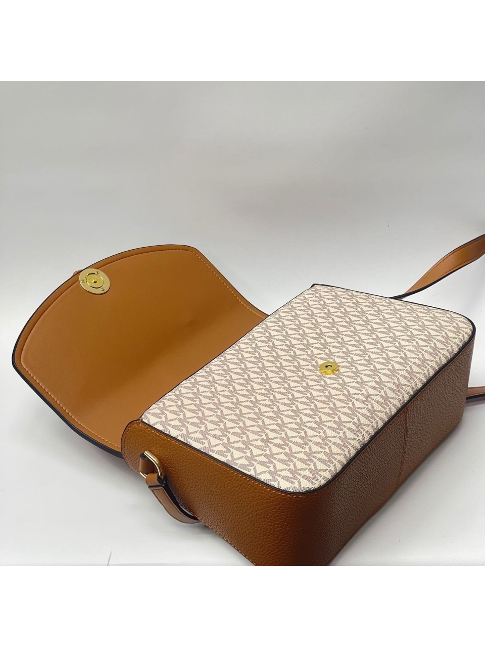 Сумка Michael Kors